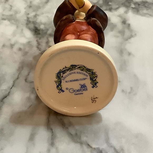 Hummel Spring Song - Picture 5 of 5